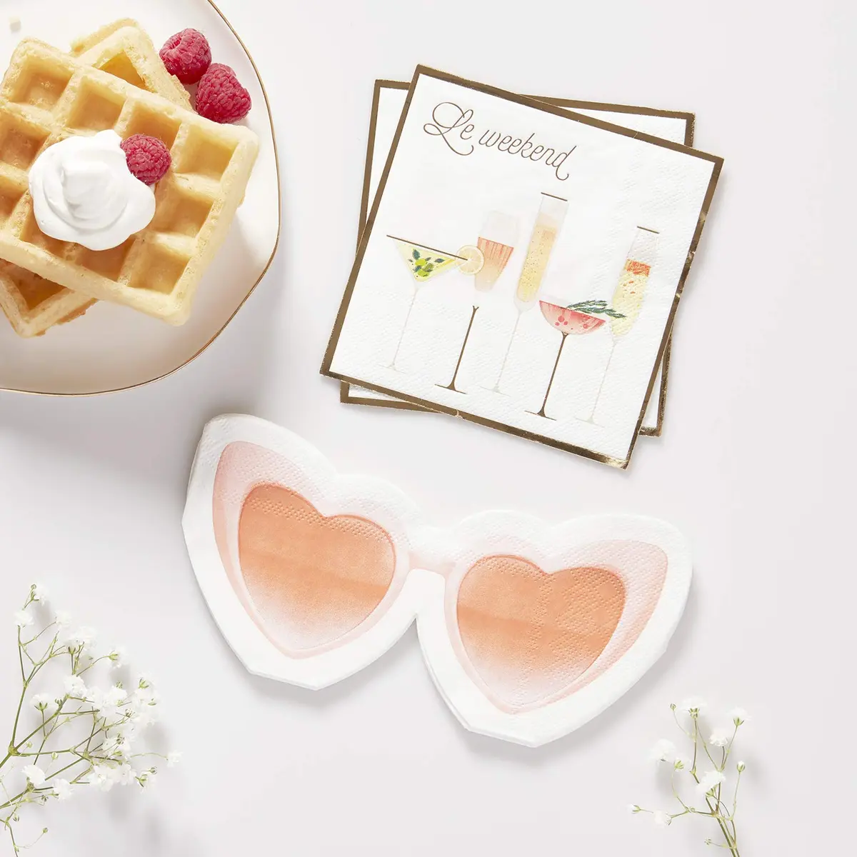 Santa Barbara Design Studio Sippin' Pretty Paper Napkins 7.5" x 3.5" Heart Glasses | Unique Cocktail Napkins for Happy Hour - view 3
