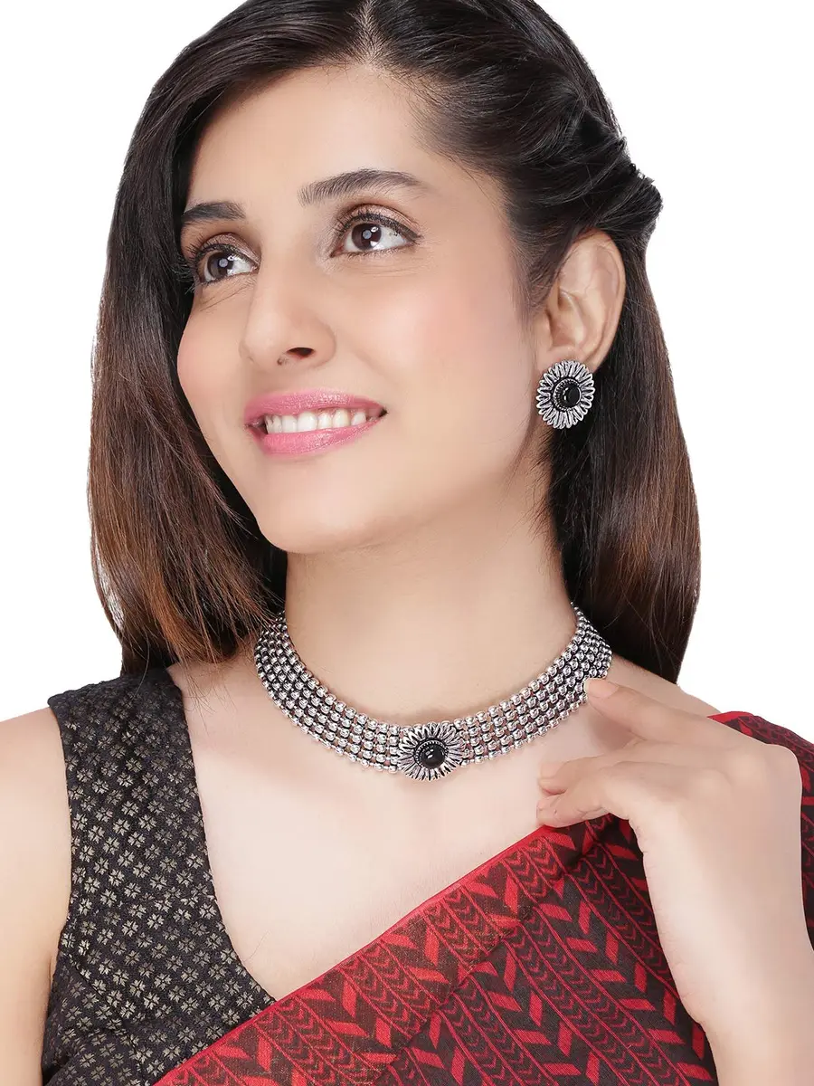 Yellow Chimes Antique Silver Oxidized Floral Charm Necklace Set with Earrings | 40cm Necklace Length - view 2