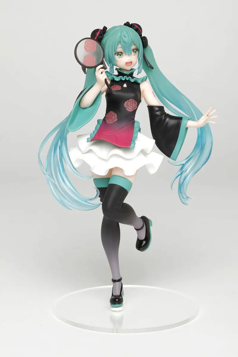 Taito Hatsune Miku ~Mandarin Dress ver~ Prize Figure 15.2cm (6 inches) | Authentic Import - view 3