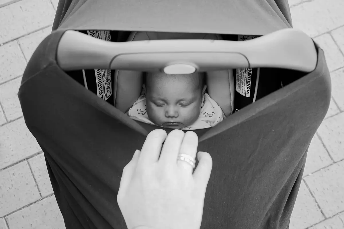 Mothera Baby Car Seat Cover Multi-use Nursing Covers for Breastfeeding Baby Must Haves for First Time Mom Infant Stroller Cover for Baby Boy or Girl, Black | 1 Count - view 4