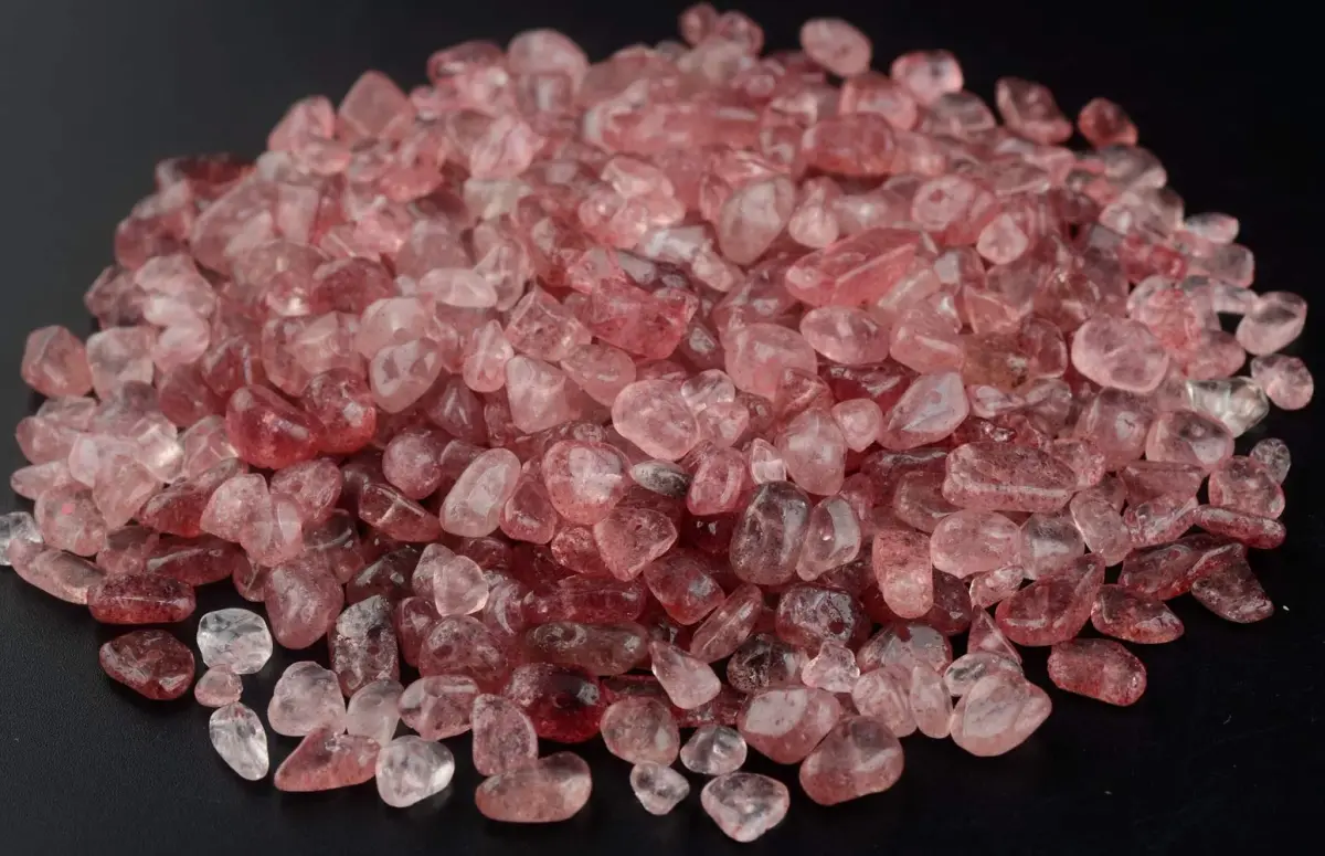 Cmidy Natural Chip Stone Beads Strawberry Quartz 5-8mm (120g/400 pcs) | Genuine Gemstones for Jewelry Making - view 2