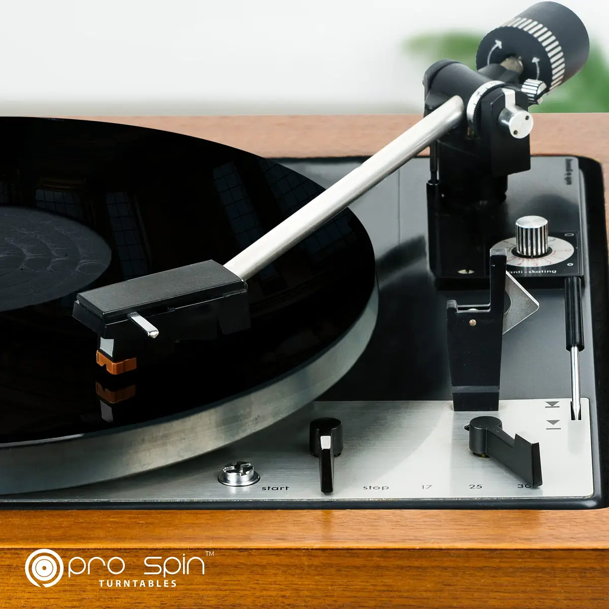 PRO SPIN Black Acrylic Turntable Mat - Platter Slipmat for 12" Vinyl Record Player, Antistatic, Tighter Bass, Noise Reduction - view 6