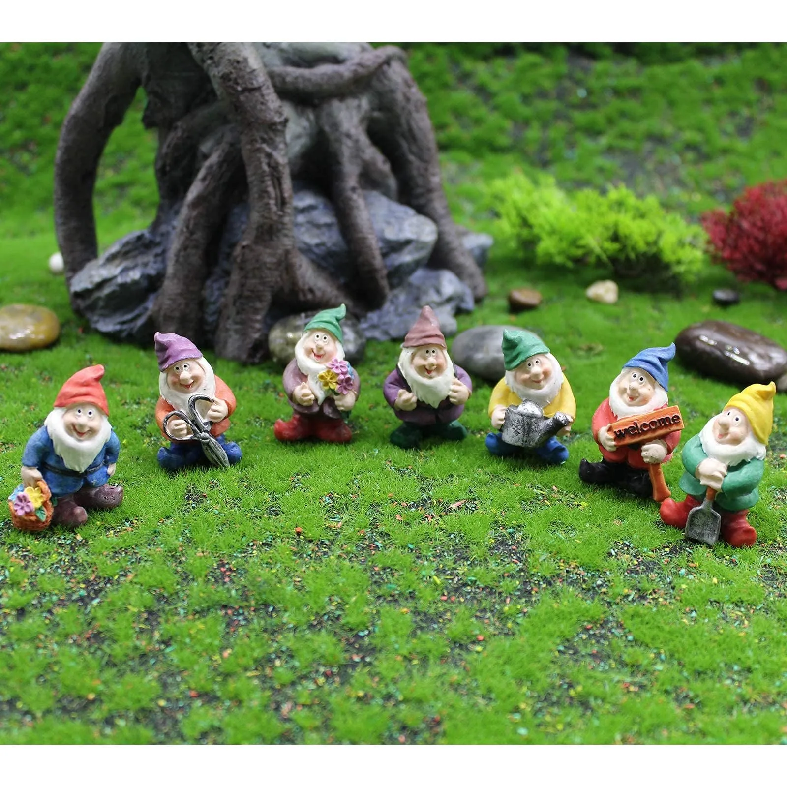Figurines