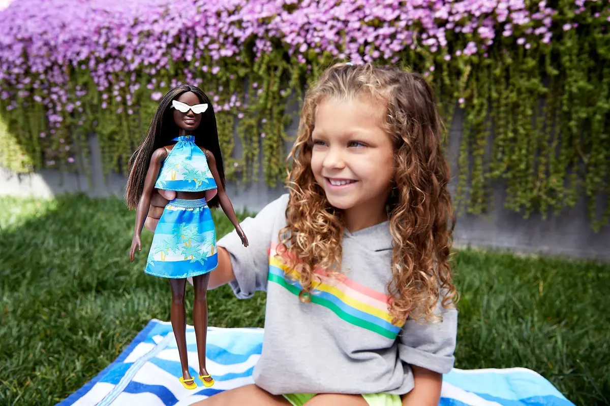 Barbie Loves The Ocean Doll with Brown Hair | Recycled Plastics, Beach Fashion, Ages 3-7 - view 2