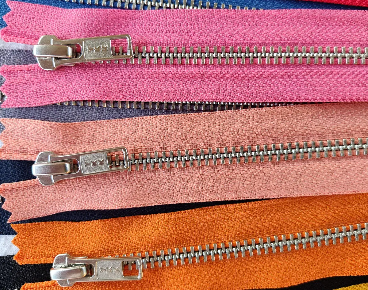 Craftbot Metal Zippers - 25 Assorted Color Pack - Silver Aluminum Zips - 8 inch Zips - view 3