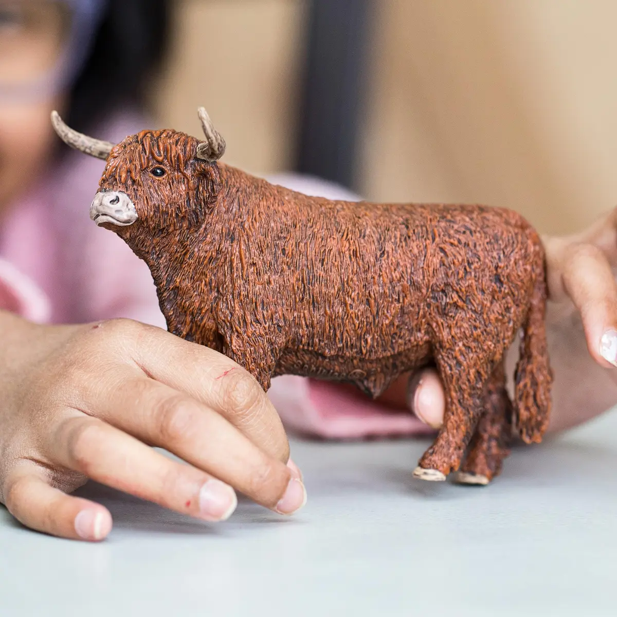 Schleich Farm World Highland Bull Toy Figurine 156 g (5.5 oz) | ASTM-Tested for Kids Ages 3+ - view 3