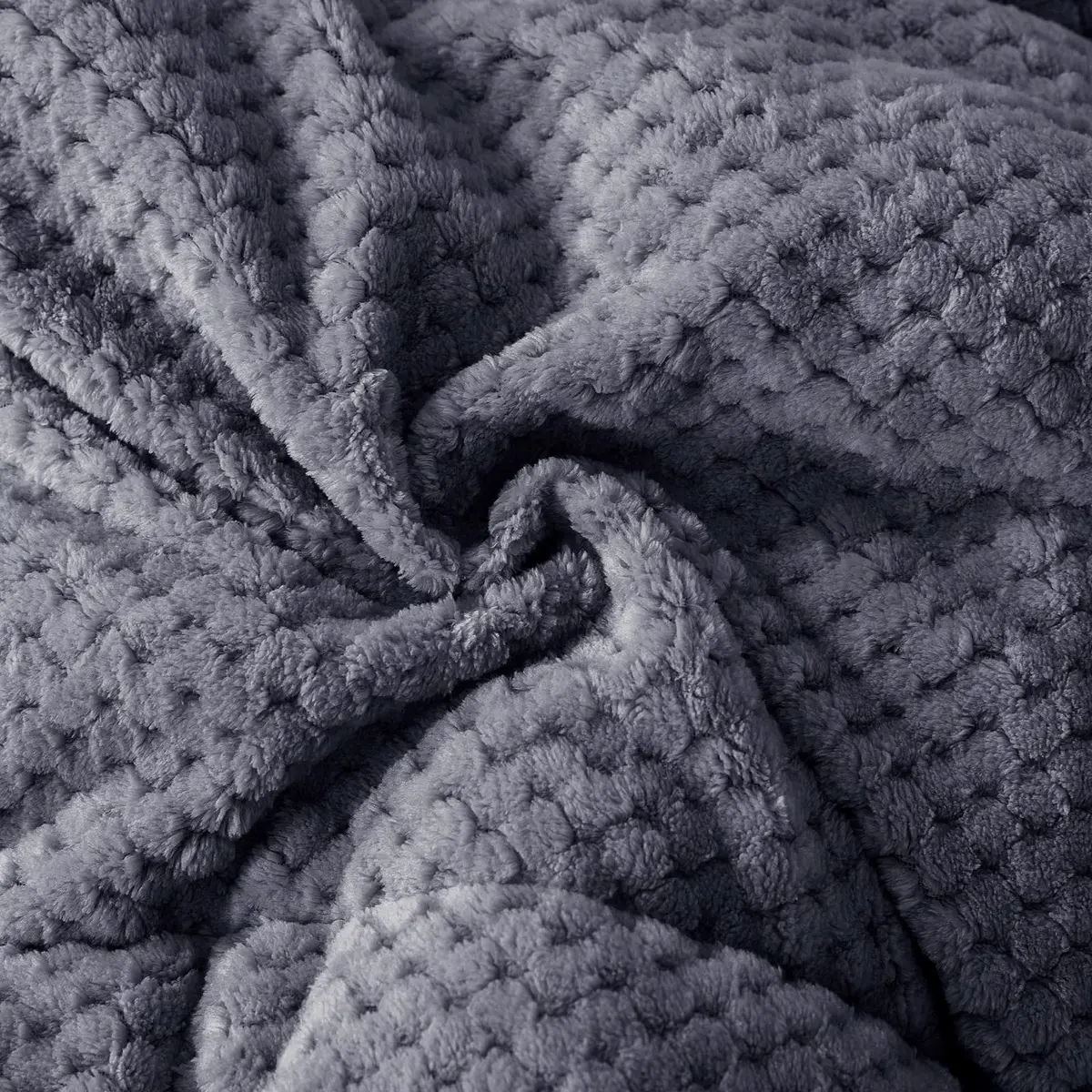 KASENTEX King Size Comforter | Reversible Sherpa & Plush Fleece | 104 x 90 in | OEKO-TEX Certified - view 7