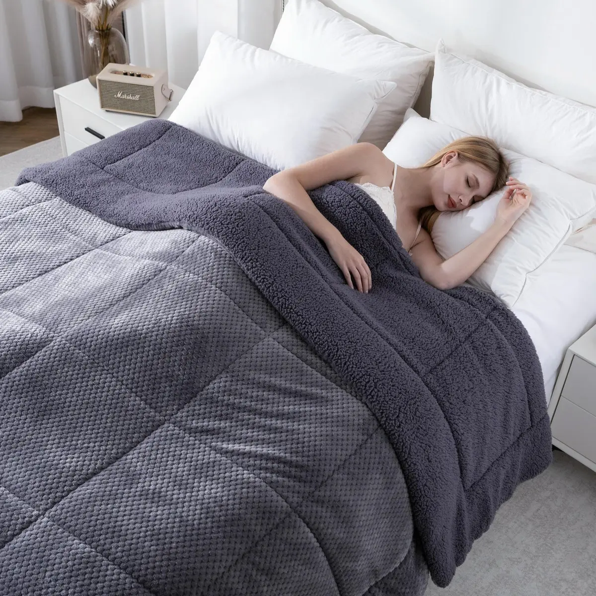 KASENTEX King Size Comforter | Reversible Sherpa & Plush Fleece | 104 x 90 in | OEKO-TEX Certified - view 3