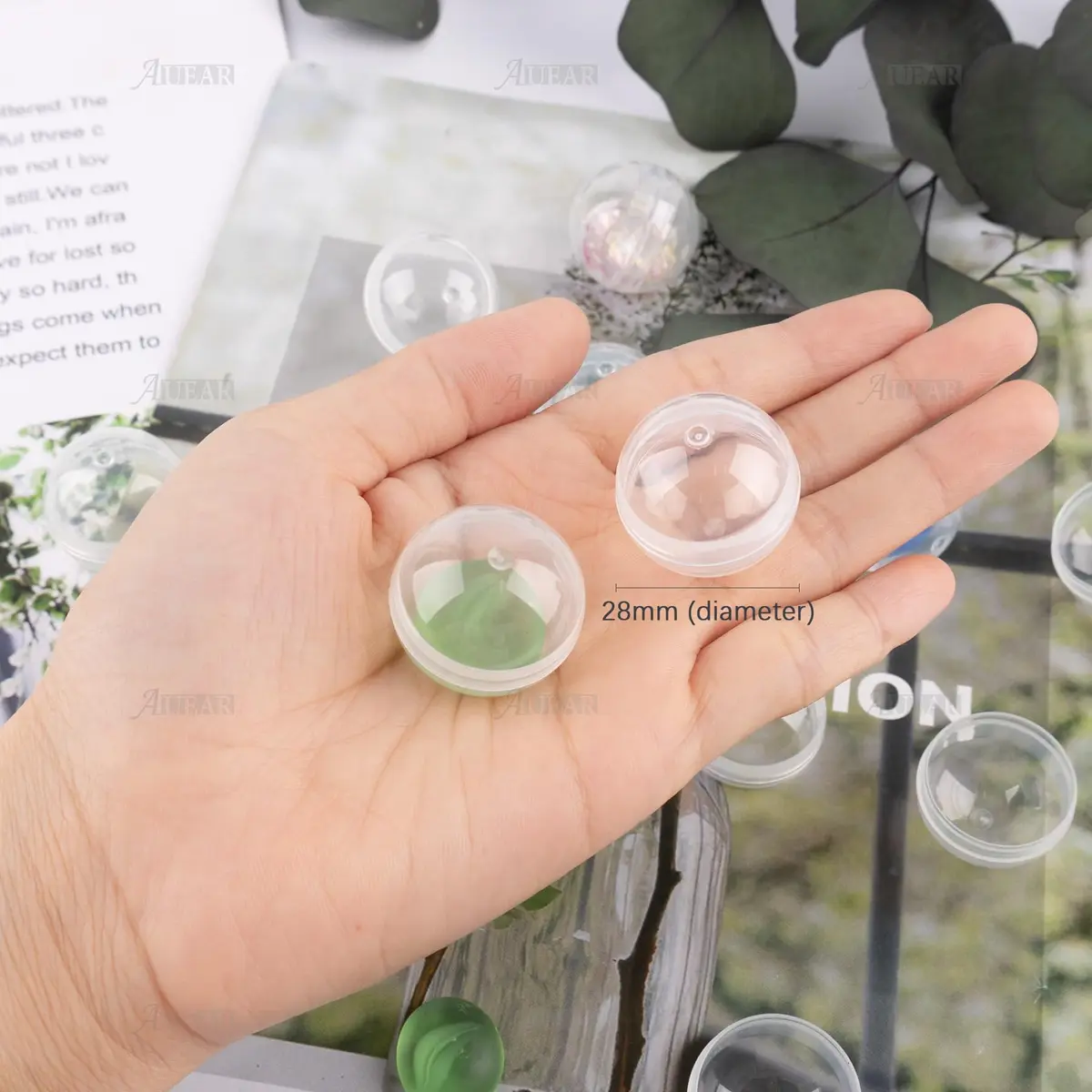 AUEAR Clear Empty Round Vending Machine Capsules 200 Pcs (28 mm / 1.1 Inch) | Perfect for Party Favors & DIY Crafts - view 3