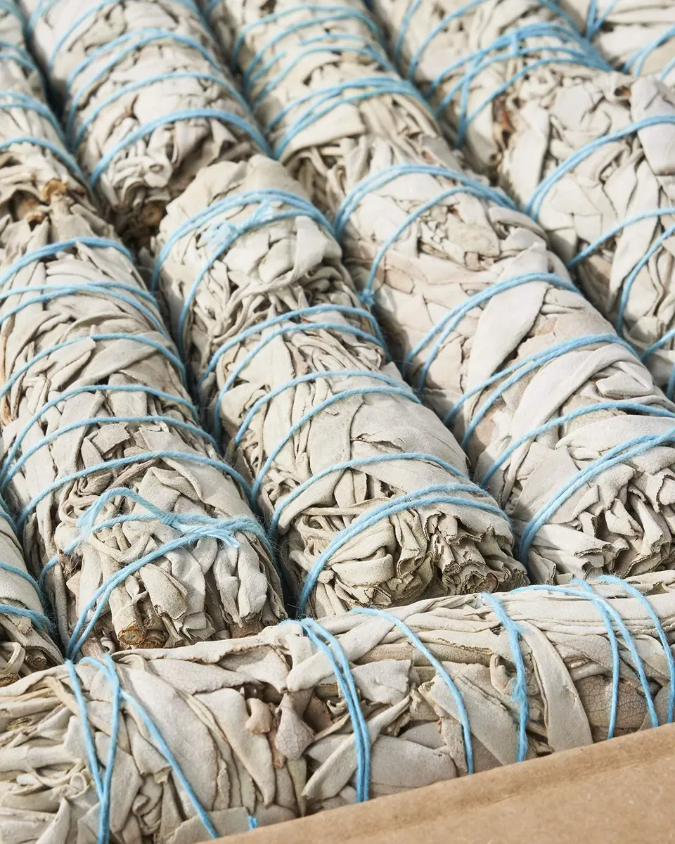 BLUE RIVER SAGE White Sage Smudge Sticks, 4 Inch, 25 Pack | Sustainably Grown & Purifies Energy - view 6