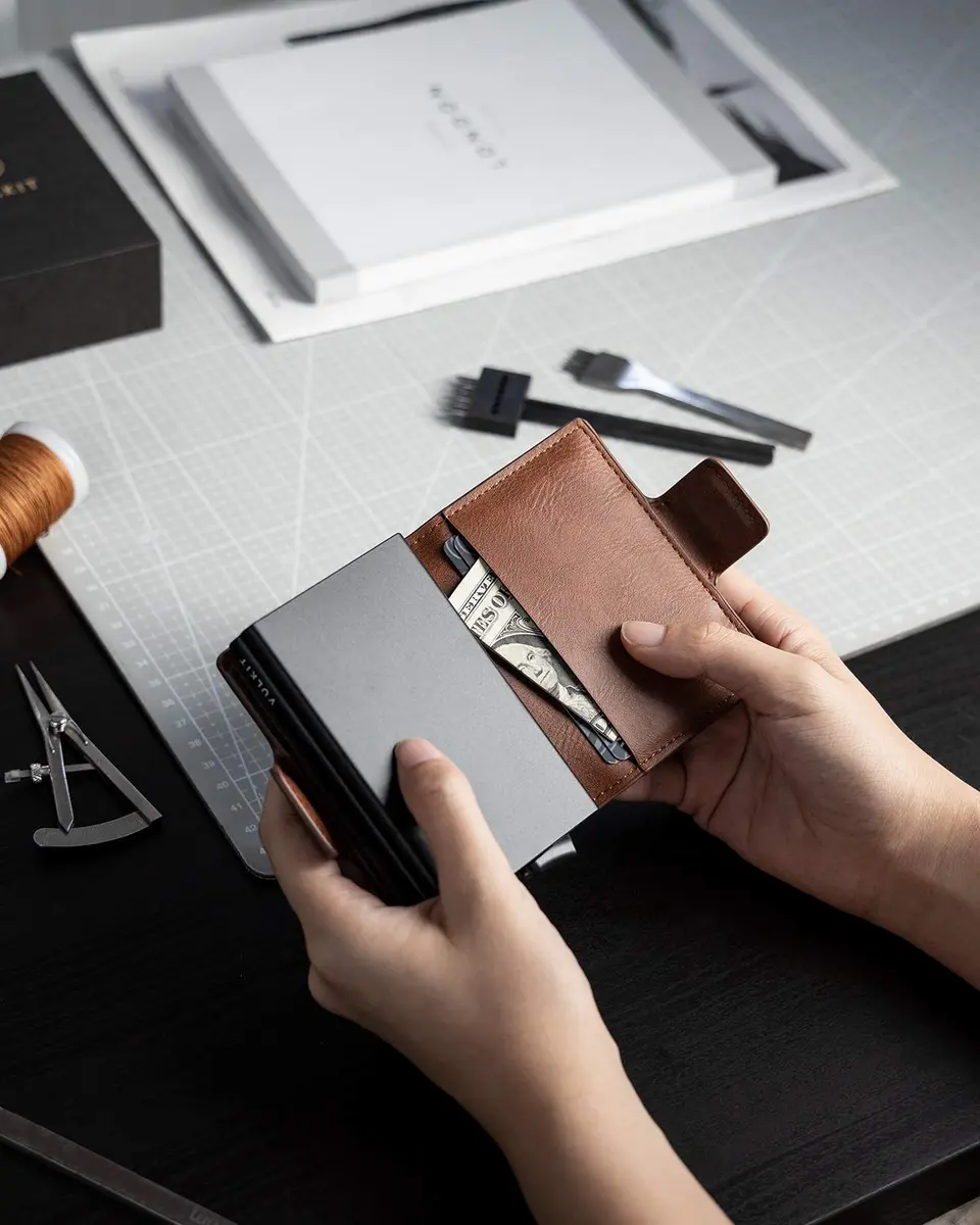 VULKIT Credit Card Holder RFID Blocking Leather Wallet 11x8x2.8cm | Automatic Pop Up Double Card Case - view 7
