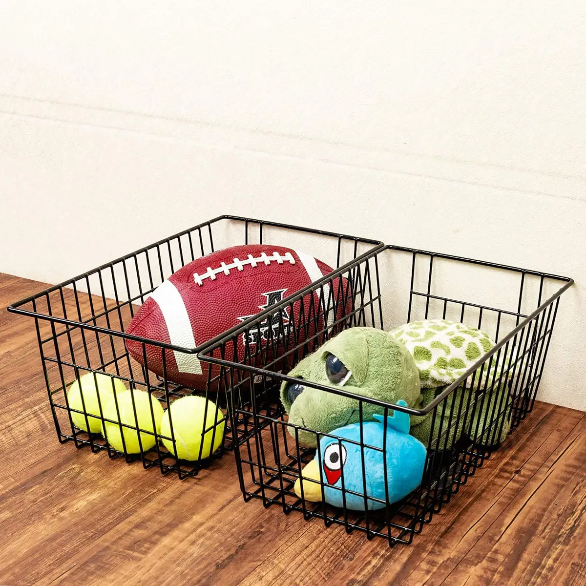 Slideep Farmhouse Metal Wire Basket 3 Pack | Kitchen & Pantry Organizer with Handles (15.7in x 9.5in x 6.3in) - view 7