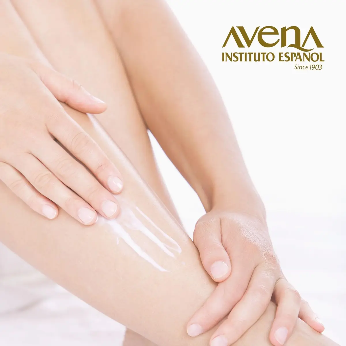 Avena Instituto Español Body Lotion Soft, Moisturizer, 17 Fl Oz | Silk & Milk Nourishment, 2-Pack - view 3