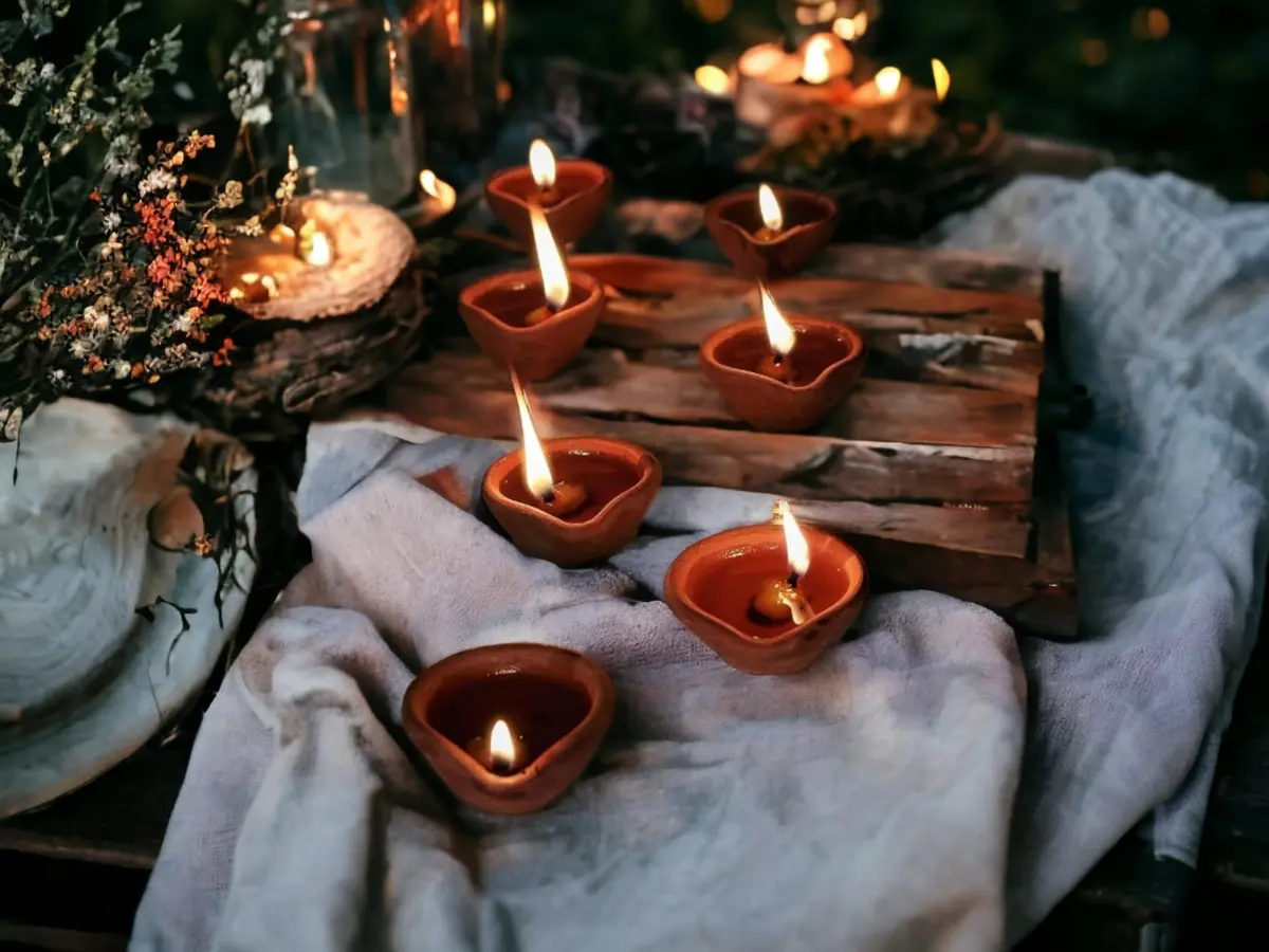 Saudeep India Traditional Clay Diya for Puja | Set of 21 Handmade Mitti Lamps | 420g (0.93 lb) - view 2