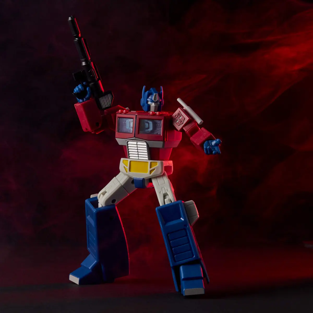 Transformers G1 Optimus Prime Non-Converting Robot Enhanced Design Figure 15.24 cm (6 inches) | Screen-Accurate Collector's Item - view 8