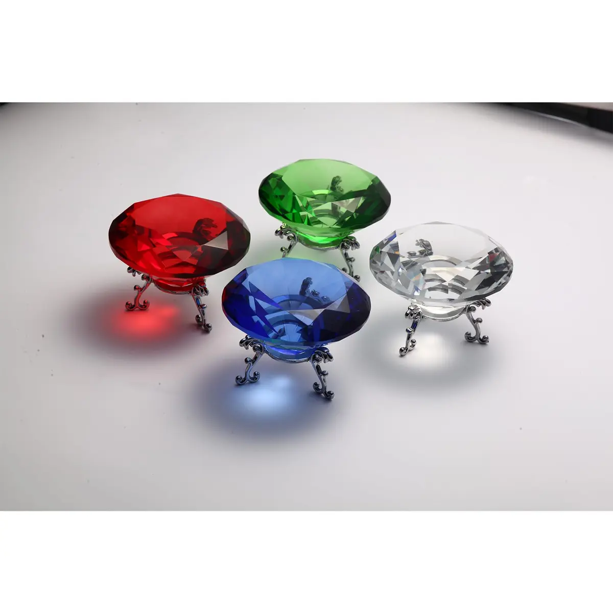 Hiziwimi 60mm (2.36 in) Crystal Diamond Paperweight with Stand | Clear K9 Crystal - view 2