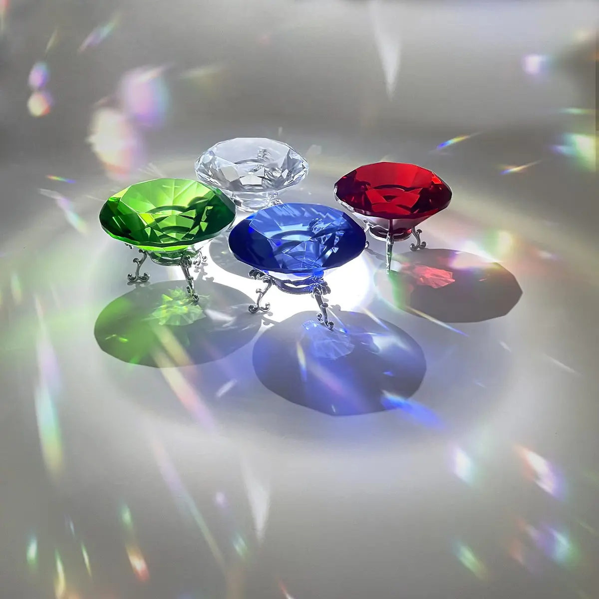 Hiziwimi 60mm (2.36 in) Crystal Diamond Paperweight with Stand | Clear K9 Crystal - view 3