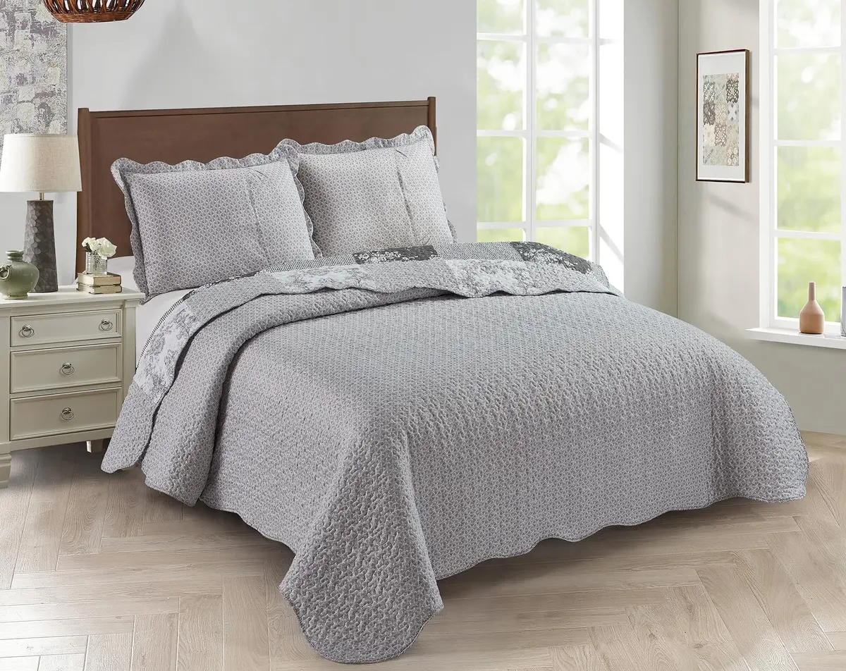 Brilliant Sunshine Multi Grey Toile & Floral Patchwork Quilt Set, Full/Queen | Elegant Reversible Microfiber Bedding - view 5