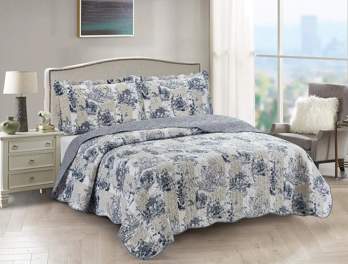 Brilliant Sunshine Blue Toile Quilt Set, Beige & Ivory Patches | Elegant All-Season King Size Bedding - main product image
