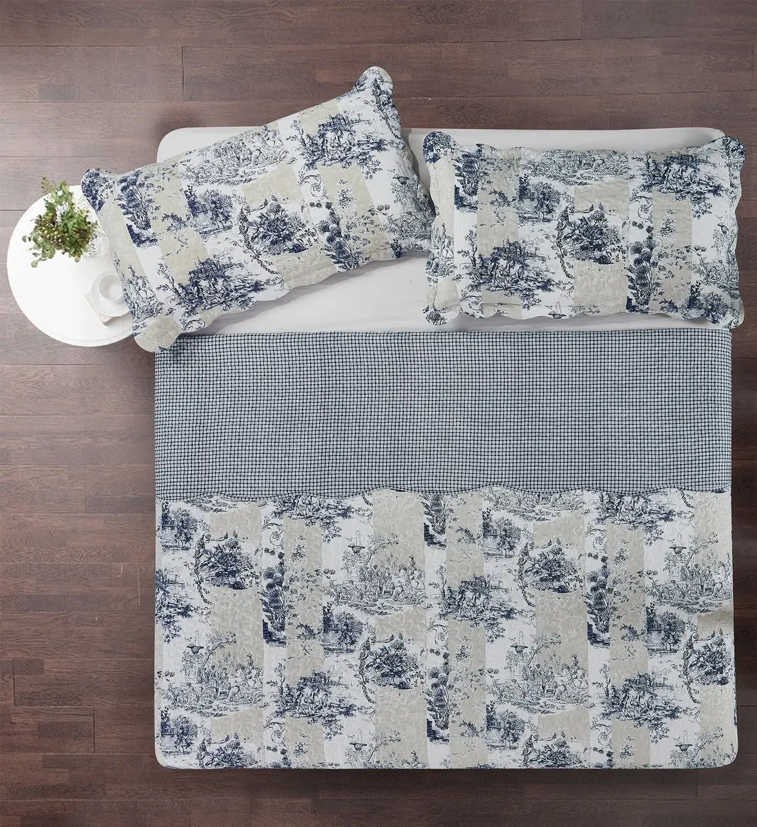 Brilliant Sunshine Blue Toile Quilt Set, Beige & Ivory Patches | Elegant All-Season King Size Bedding - view 3