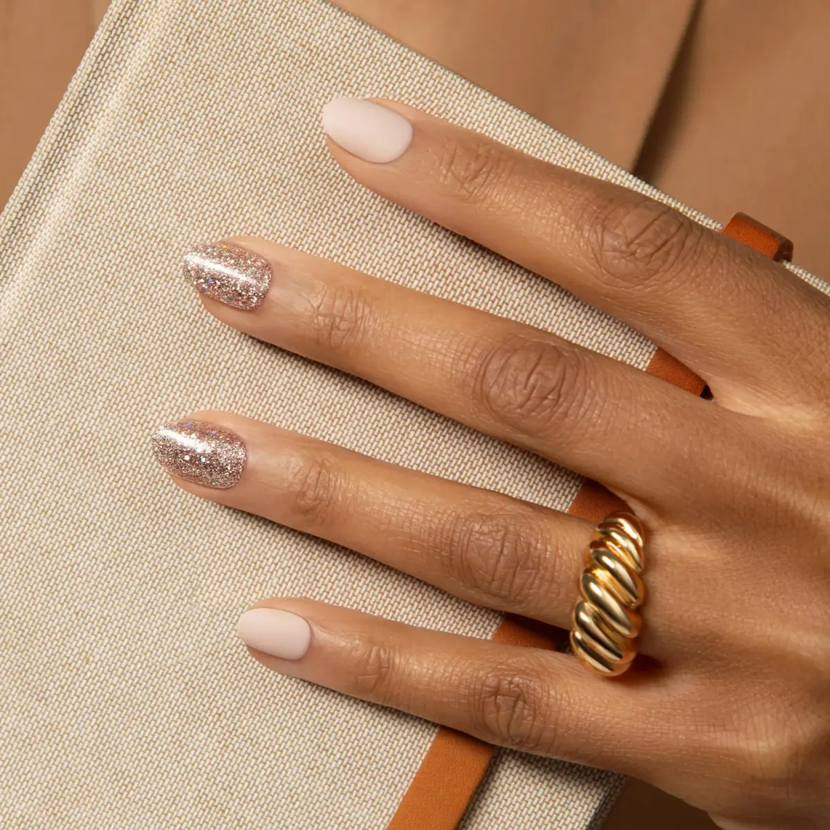 imPRESS Evanesce No Glue Mani Press On Nails, Short Oval, Beige, 30 Nails | Professional Gel Manicure in Minutes - view 3