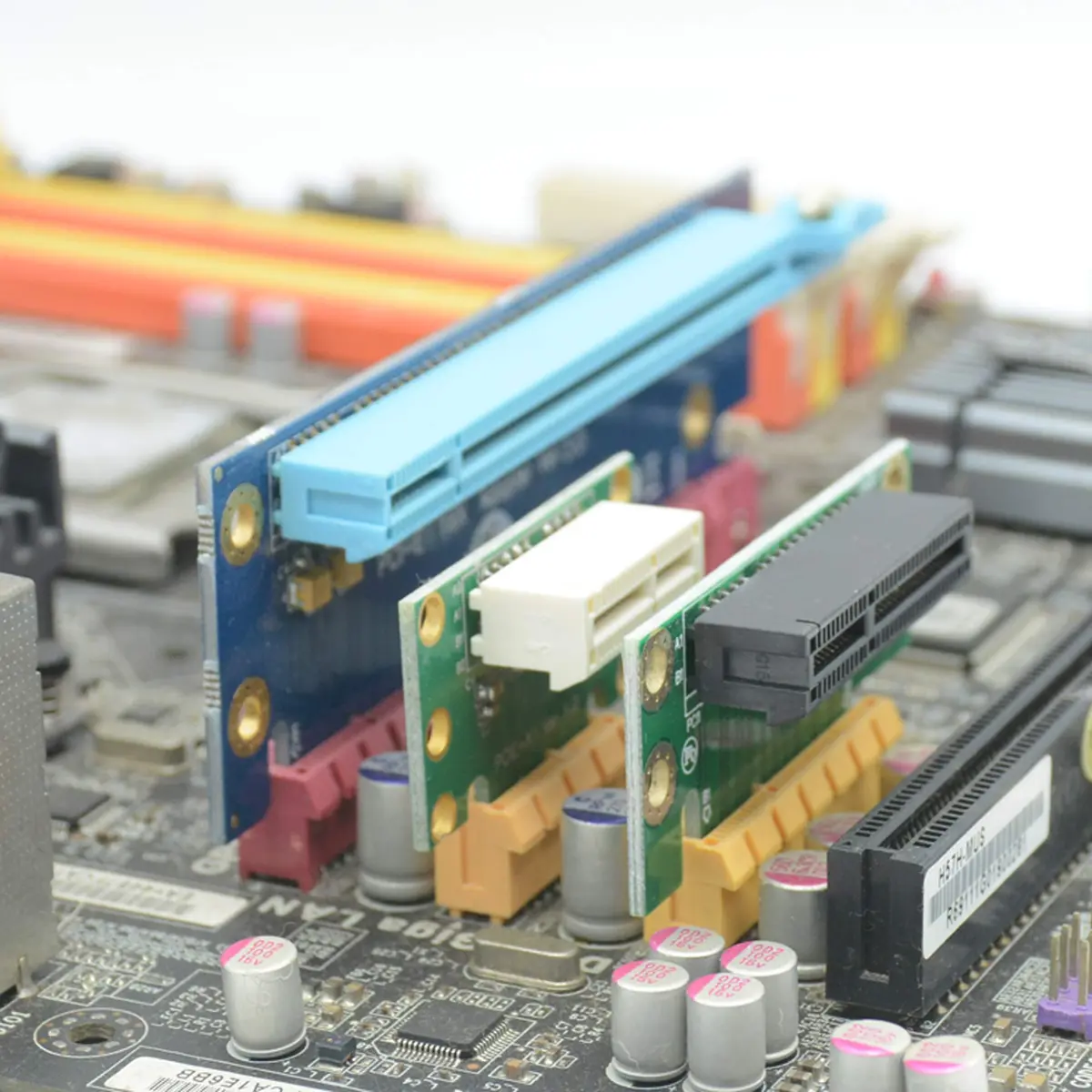 SinLoon PCI-Express 4X Riser Card 90-Degree Adapter for 1U Small Computer & Server Case | High-Frequency, Space-Saving - view 6