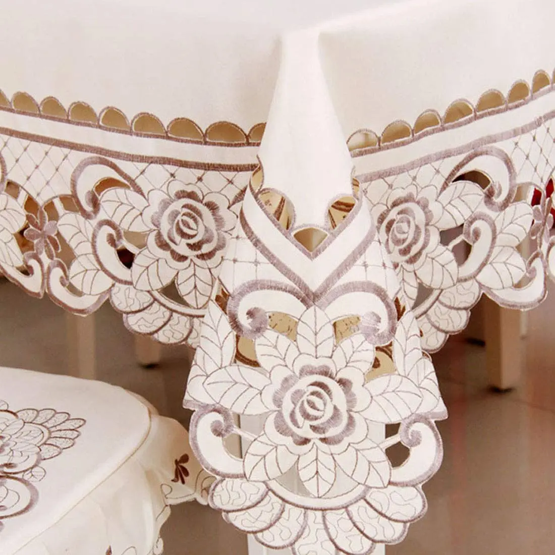 WELLYUK 15 Inch (38.1 cm) Round Vintage Embroidered Brown Flower Lace Tablecloth | Elegant Home Decoration - view 6