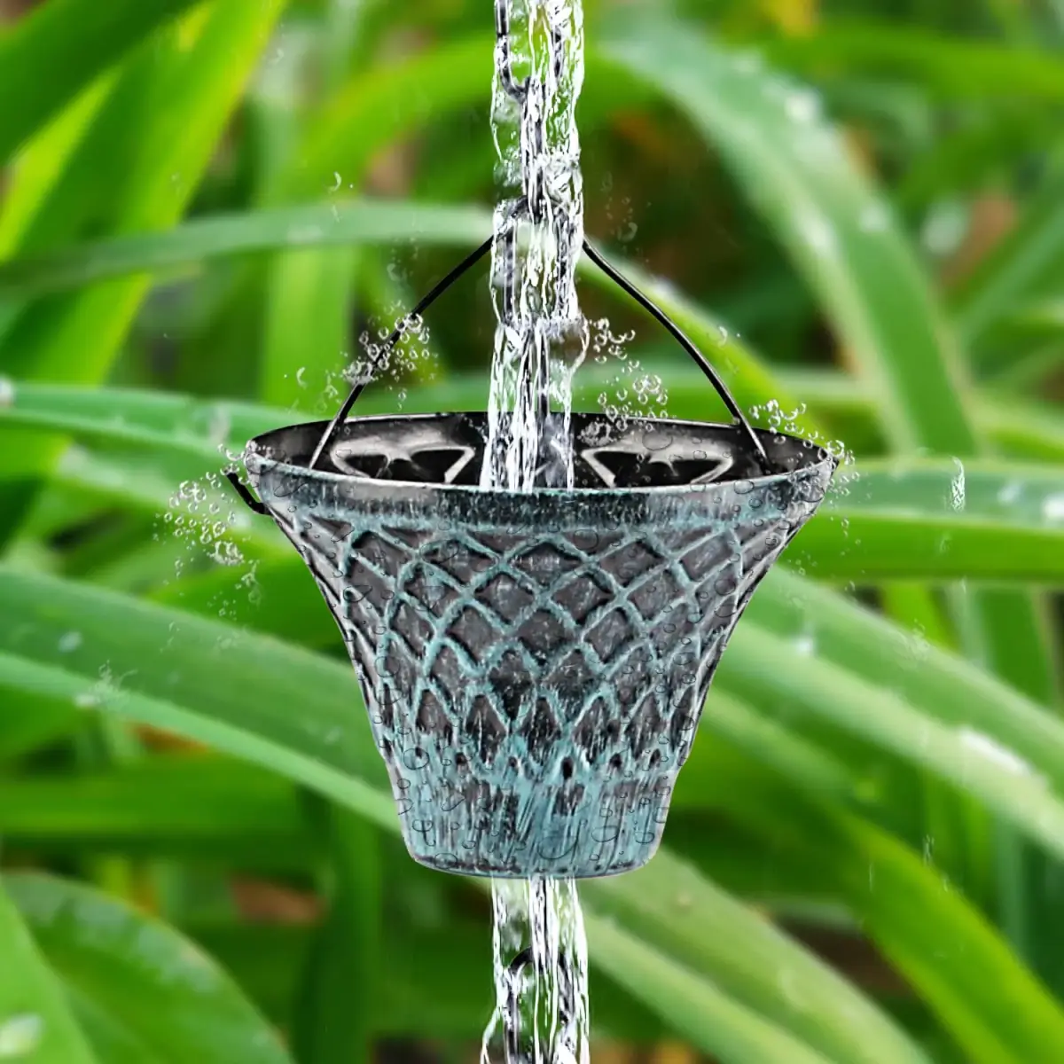 Tfro & Cile Blue Rain Chain Gutter Downspout Catcher 2.59 m (8 1/2 Feet) | Decorative Garden Water Feature - view 4
