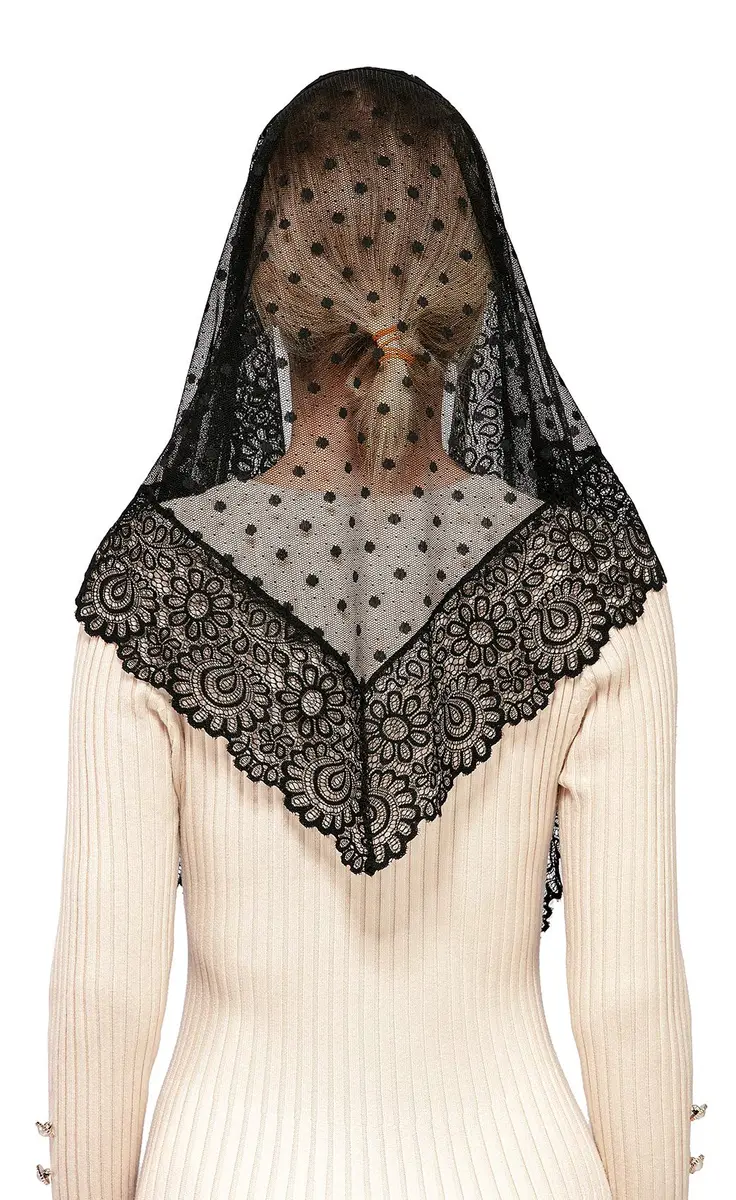 Wgior Triangle Vintage Inspired Lace Chapel Veils Black | Elegant Church Head Covering (70-120 chars) - view 5