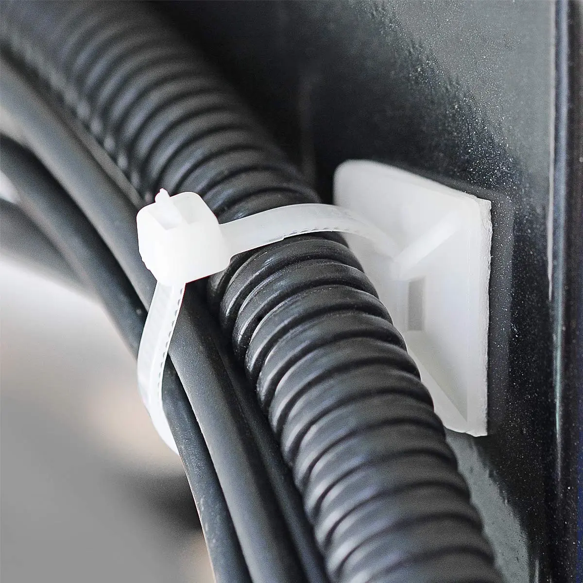 XHF 500 PCS 3/4" White Self Adhesive Cable Zip Tie Mounts | Cable Management Organizer - view 3
