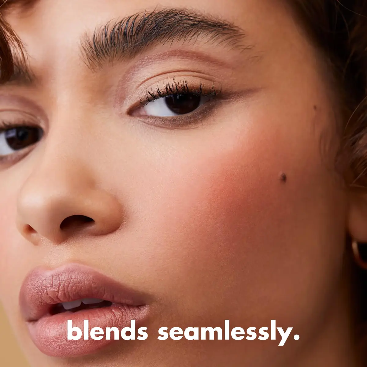 e.l.f. Putty Blush, Creamy & High-Pigment Formula for a Natural Glow, Bora Bora | Semi-Matte & Powder Finish - view 4
