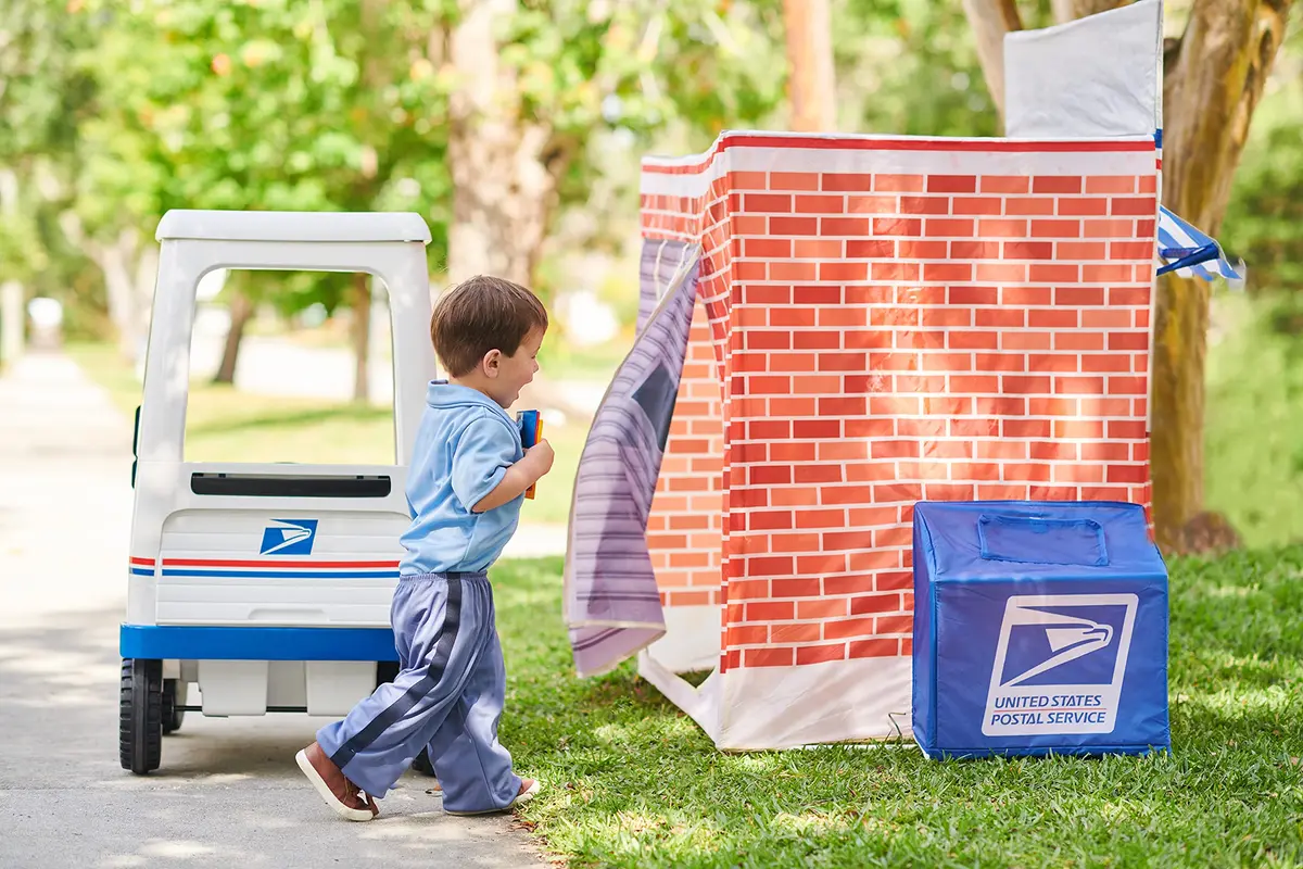 Kid Trax Post Office Play Tent Large White | Interactive Mail Role-Play (115 characters) - view 9