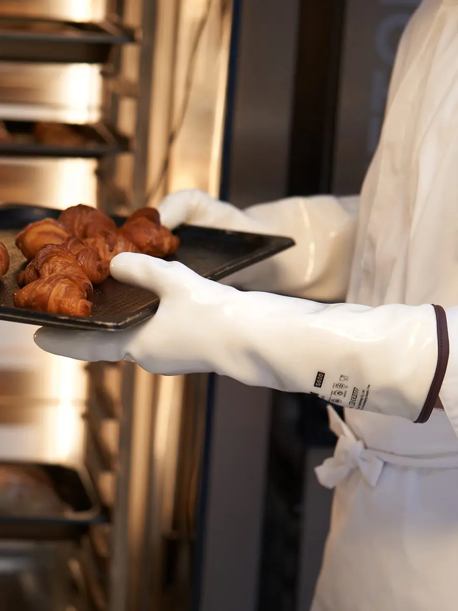LANON Protection 15" Liquid Silicone Oven Mitts | Heat Resistant, CoralAir Liner, White, Large - view 5