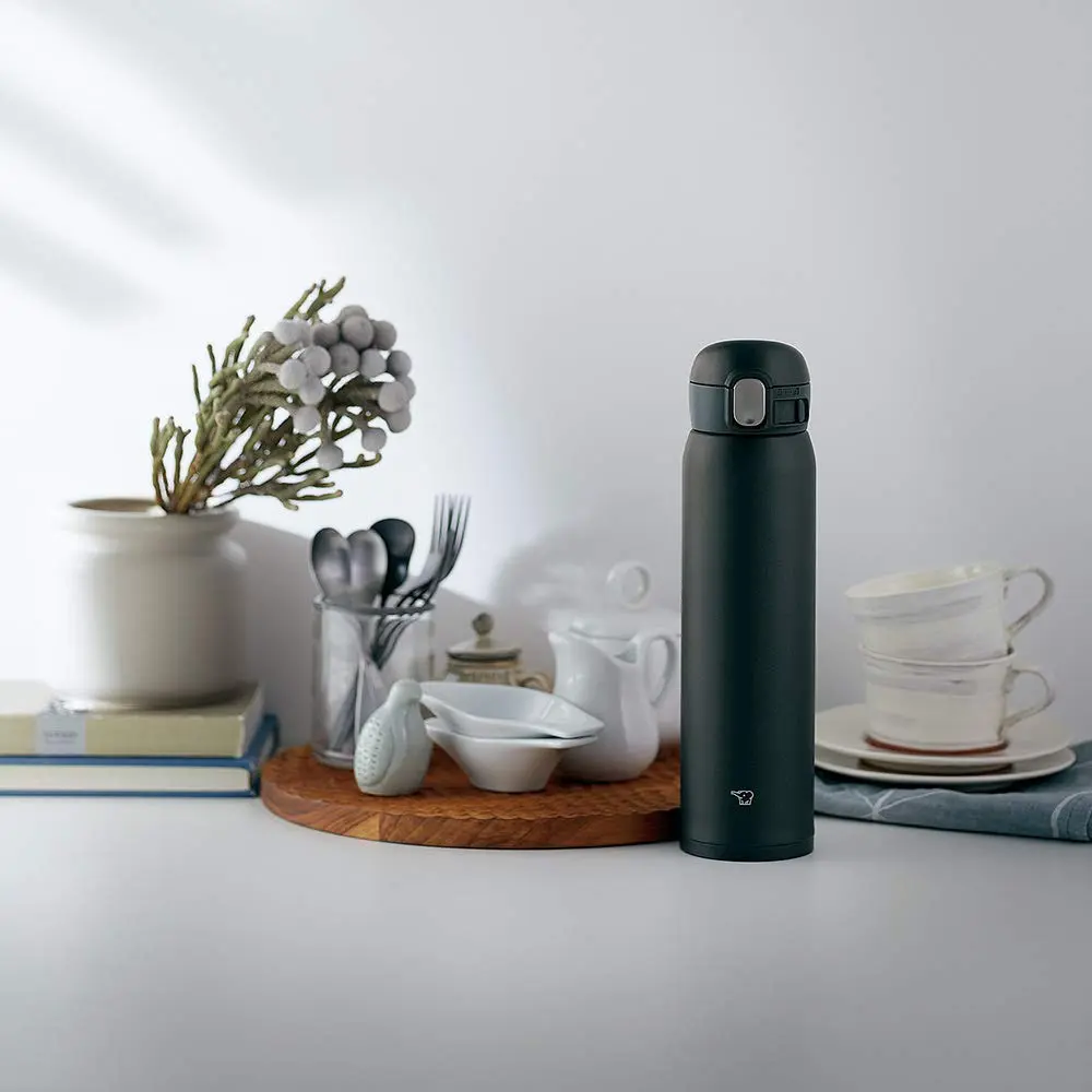 Zojirushi Water Bottle 0.60L | Seamless Stainless Steel Mug, One-Touch, Black - view 3