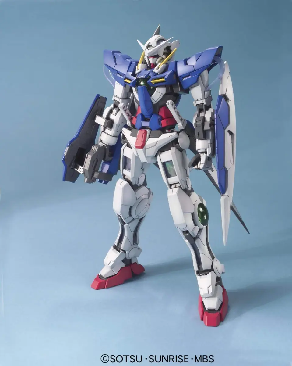 Bandai Spirits Gundam Exia MG 1/100 Model Kit 18.3 cm (7.2 inches) | Green Translucent Plastic with Holographic Film - view 2