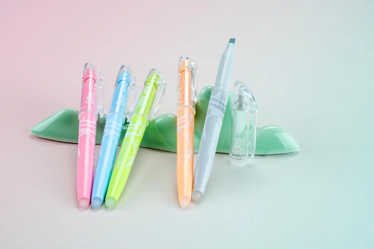 PILOT FriXion Light Pastel Erasable Highlighters 14 Count (0.1 kg) | Chisel Tip, Assorted Colors - view 5