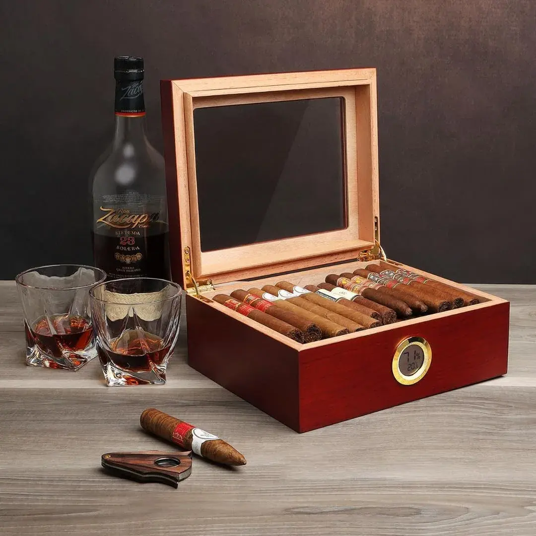 Mantello Cigars Humidor for 25-50 Cigars, 1.77 kg (3.9 lb) | Cedar Lined Cigar Box with Hygrometer & Humidifier - view 4