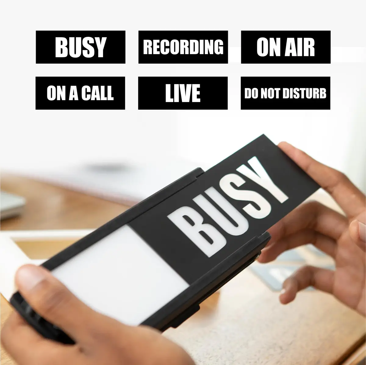 BusyBox S App-Controlled Do Not Disturb Sign, Rechargeable, Automations | Focus & Productivity Tool - view 7