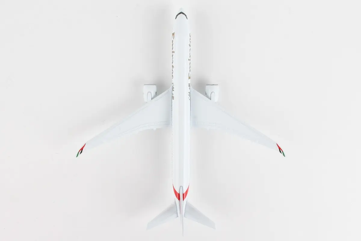 Daron Toy Airplane Emirates 777x | Die-Cast Metal Model for Kids 3+ - view 7