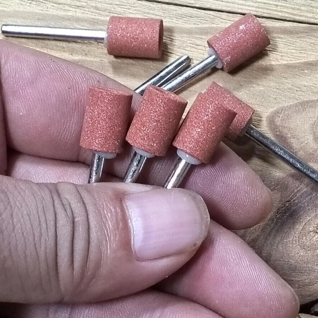 Luo ke 18 Pcs 1/8'' Shank Aluminum Oxide Rotary Grinding Stone Sets for Metal & Non-Metal Polishing - view 4
