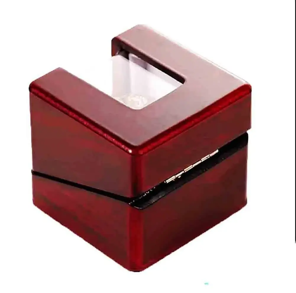 noblehead Championship Ring Display Case Single Slot Real Wood | 6.1 cm (2.4 in) Cube - view 4