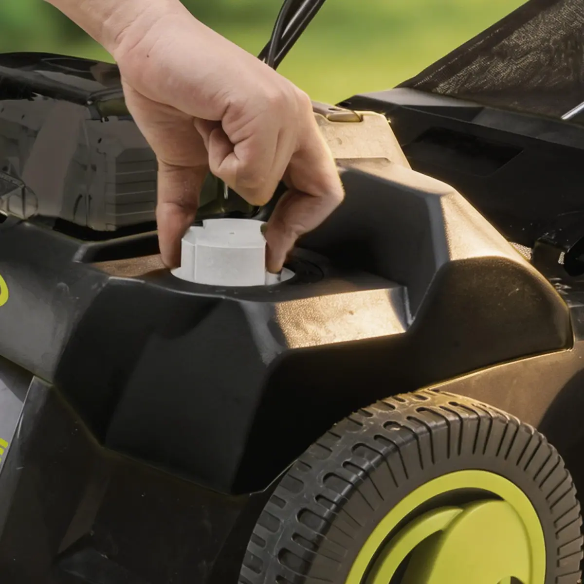 Sun Joe Cordless Scarifier & Dethatcher 24V-X2-DTS15 | 15-Inch, 48V Power, 5 Depth Positions - view 7