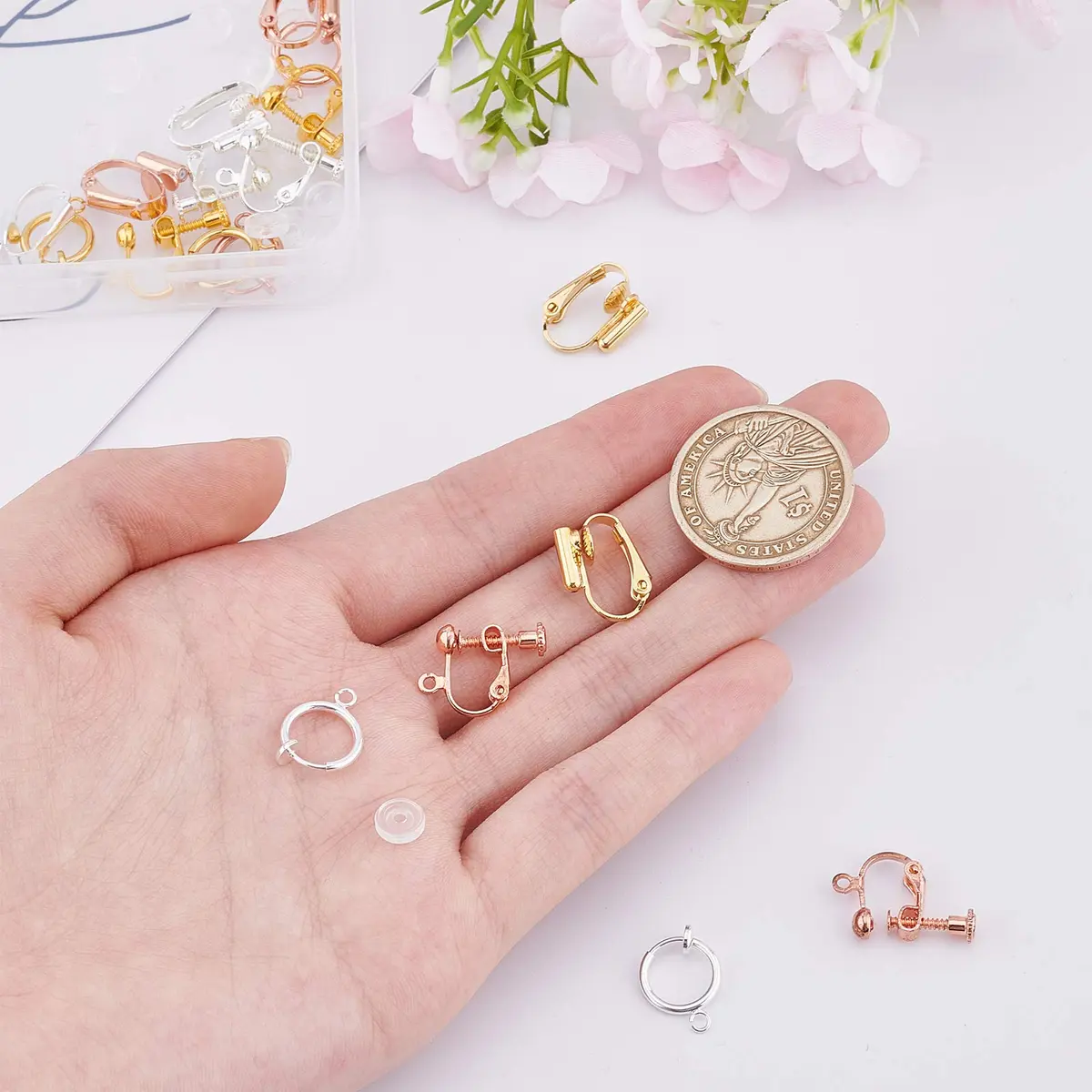 SUNNYCLUE 18Pcs 3 Colors Clip-on Earrings Converter Brass Non Pierced Earring Findings & 20Pcs Plastic Earring Pads for DIY Jewelry Making - view 3