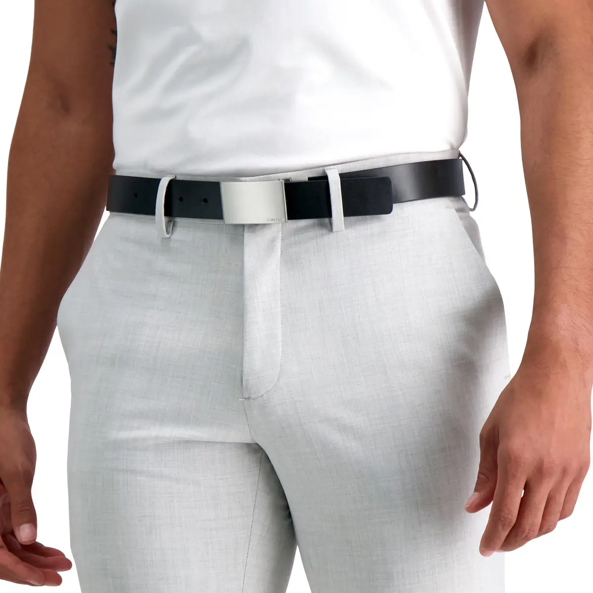 Calvin Klein Reversible Dress Belt with Plaque Buckle 32mm | Timeless Style & Durability - view 5