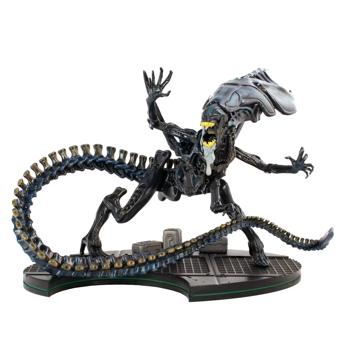 QMx Aliens Alien Queen Q-Fig Max Elite Diorama with Ripley Figure | 17.8 cm (7 in) Tall - main product image