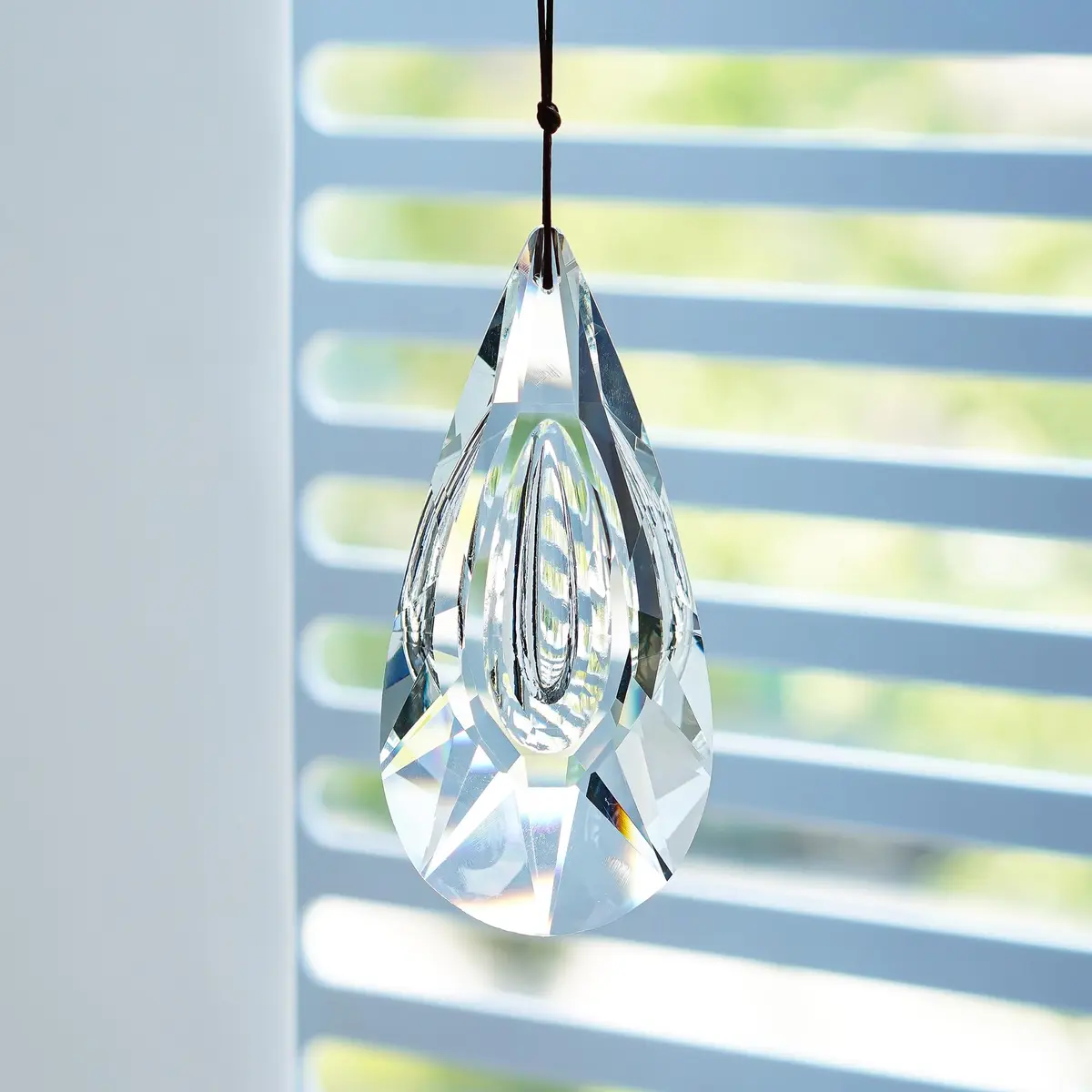 YU FENG Clear Crystal Prism Suncatcher 12.7cm (5 inch) | Rainbow Maker for Windows & Gardens - view 4