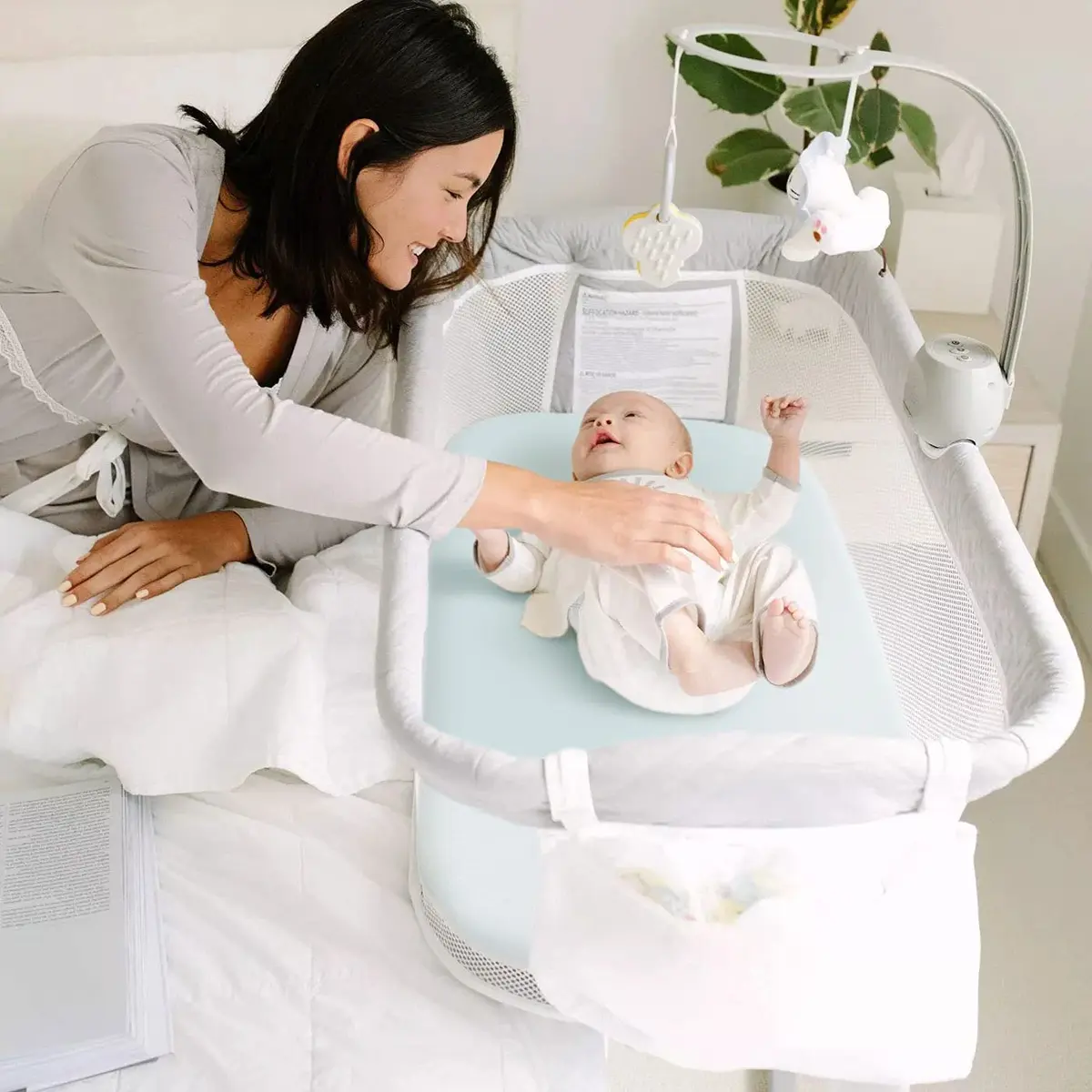 GRSSDER Fitted Bassinet Sheet Set 2 Pack | Ultra Soft Jersey Knit, Universal Fit for Baby Cradle & Moses Basket (32x16x5 inches) - view 4