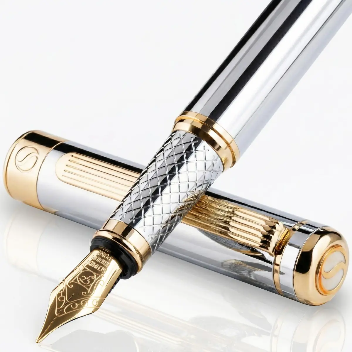Scriveiner Silver Chrome Fountain Pen with Schmidt Nib | 140mm (5.5in) Length - main product image