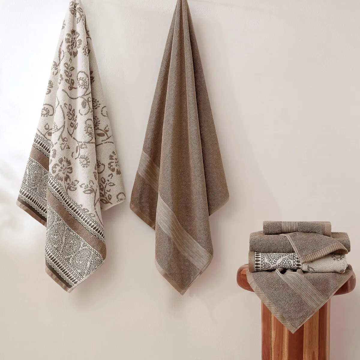 Modern Threads 6 Piece Cotton Bath Towel Set – Reversible Floral Trail, 27x54 & 16x28 Inches, Extra Soft & Absorbent - view 2