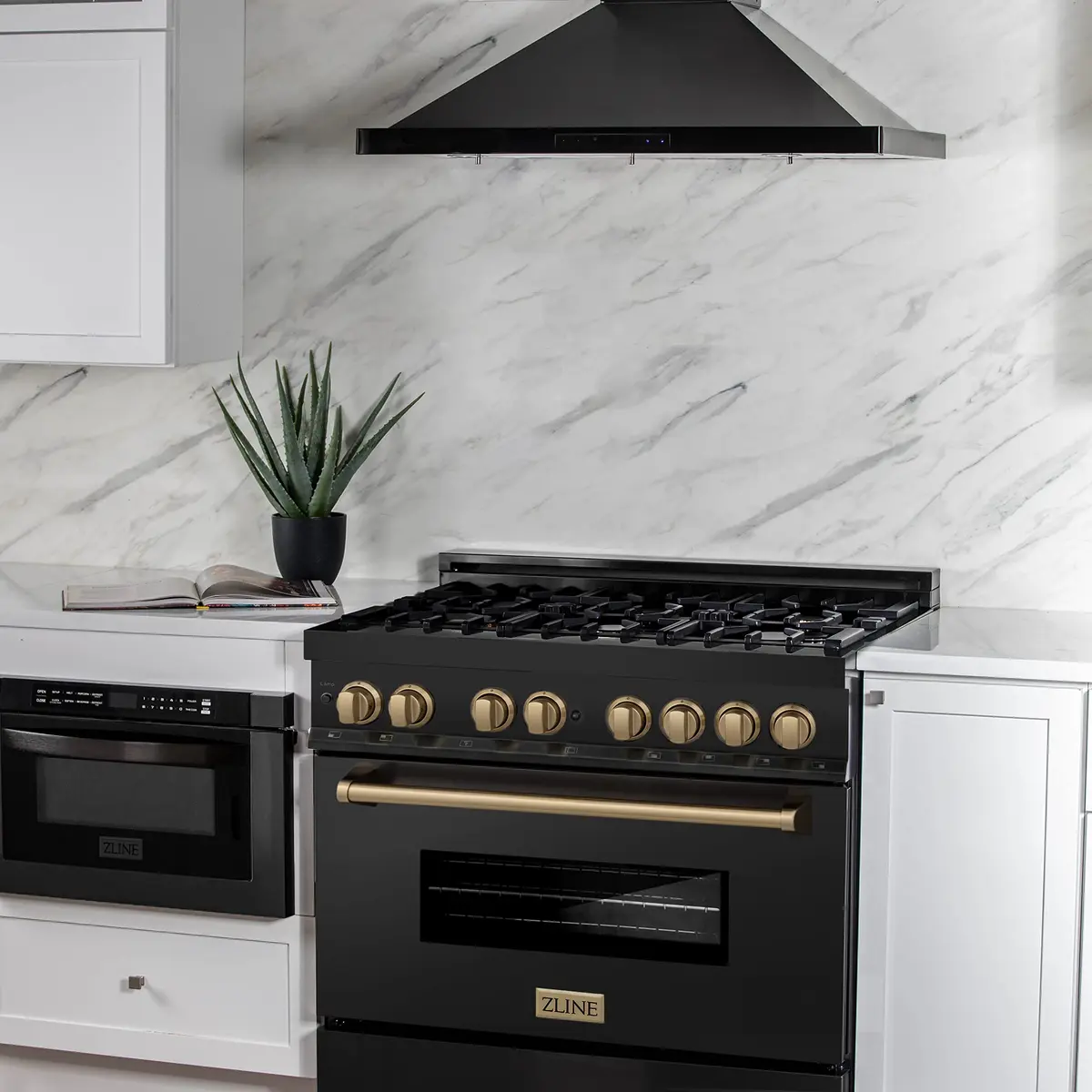ZLINE Autograph Edition 36 in. 4.6 cu. ft. Dual Fuel Range with 6 Burner Gas Cooktop and Electric Convection Oven in Black Stainless Steel and Champagne Bronze Accents - view 7